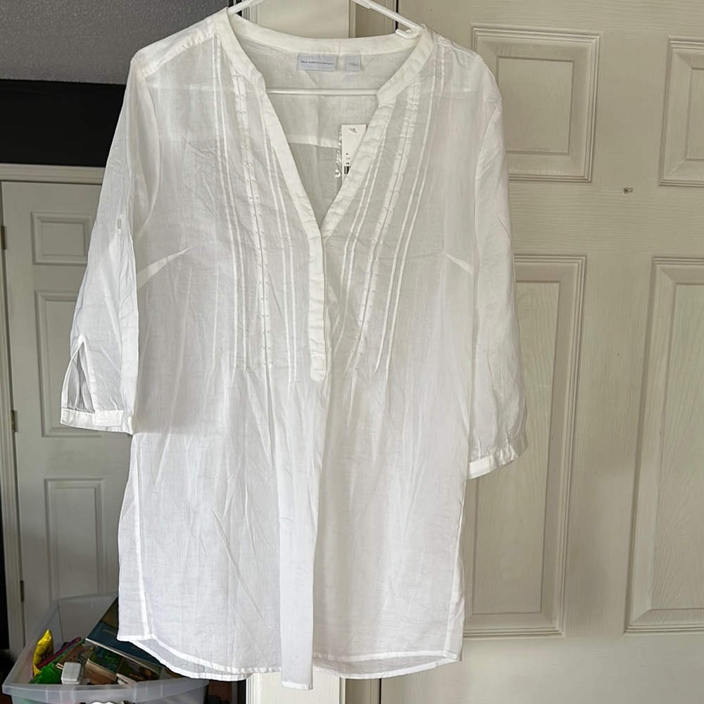 New York & Company White Blouse nwt
